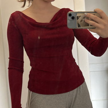 Longsleeve rouge pailleté
