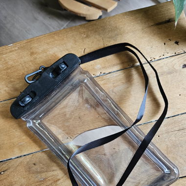 Wasserhülle für handy