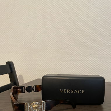 Lunettes soleil Versace