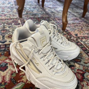 Fila platform
