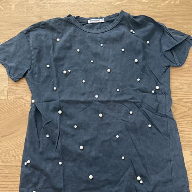 T-shirt con perle