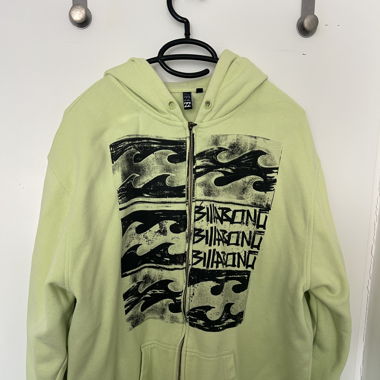 Billabong Zipper Size XL