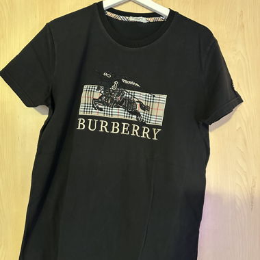 Burberry T-Shirt