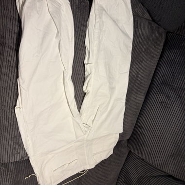 Weisse leichte Hose
