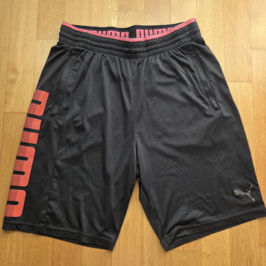 Short de sport noir Puma