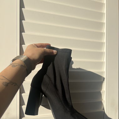 Mango Heels