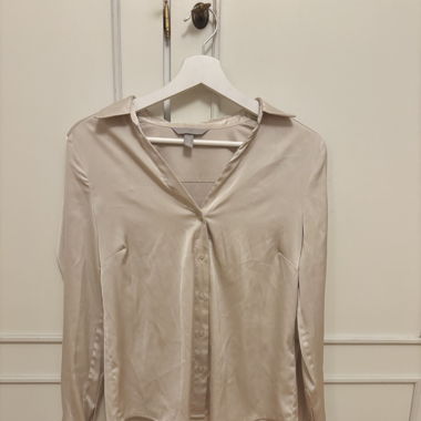 Chemise satin beige 