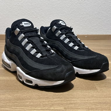 NIKE AIR MAX 95 Noir Anthracite Pure Platinum