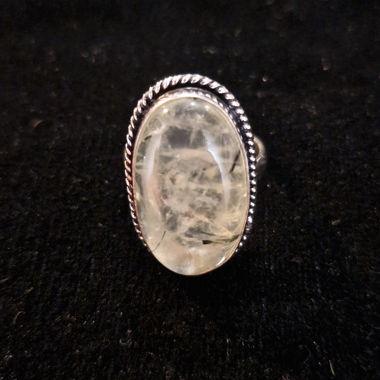 Anello con prehnite