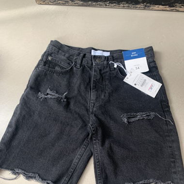 Bershka Short black denim NP: 25.99