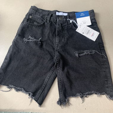 Bershka Short black denim NP: 25.99