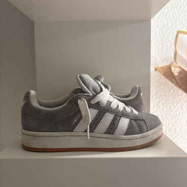 Adidas Campus