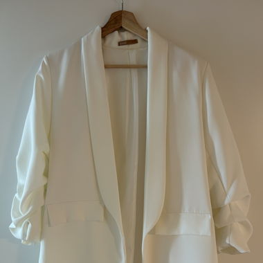 Weisser Blazer