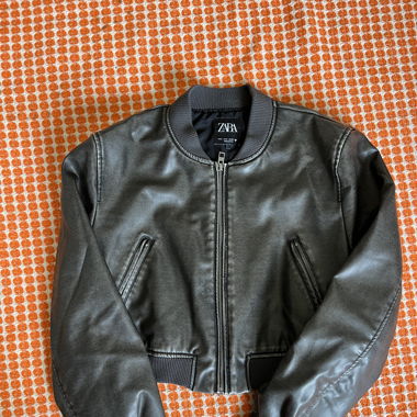 zara Lederjacke