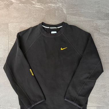 Nocta Pulli