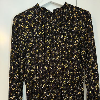 Maxikleid mit Blümchenmuster