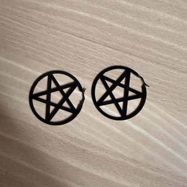 Boucles d'oreilles pentagramme