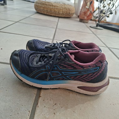 Asics Aussenturnschuh