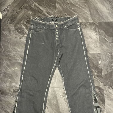 Flared Jeans