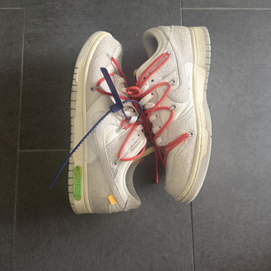 Nike x Off-White Dunk Low « Lot 13 »