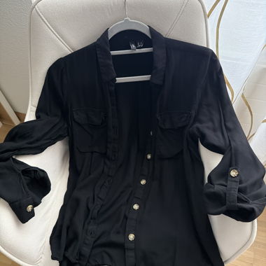 Schwarze Bluse
