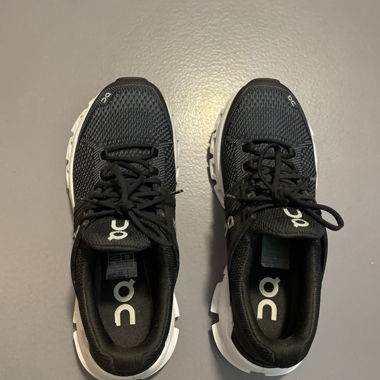 Laufschuhe On