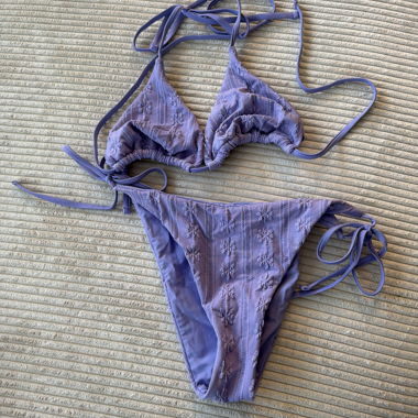 Berlook bikini with embroidered pattern 