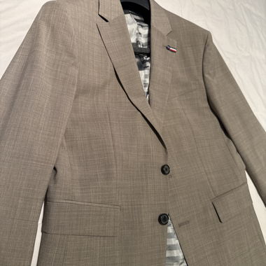 Tommy Hilfiger suit