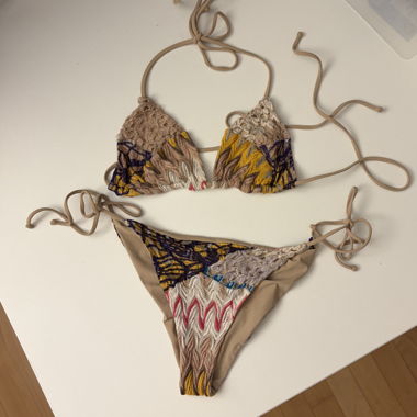 Bikini