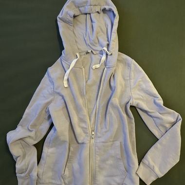 Hellviolette Kapuzenjacke Gr. S