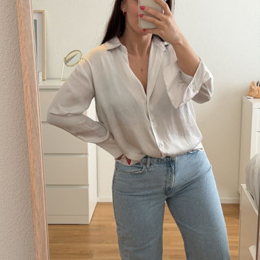 Chemise Zara à boutons en satin