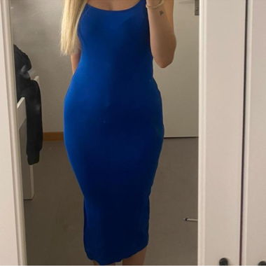Blaues kleid