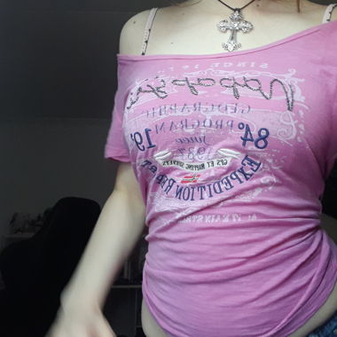 Cute y2k pink shirt 