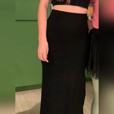 long black skirt