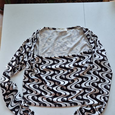 Jing & Jang Crop Top