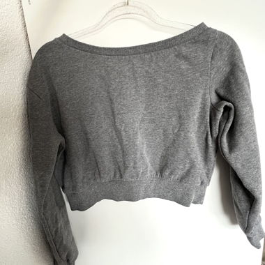 Pull croc top