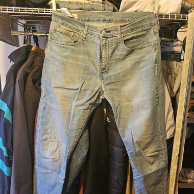 Levi's 512 Jeans