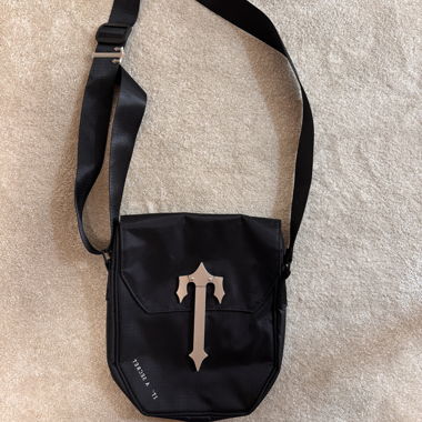 Black crossbody bag