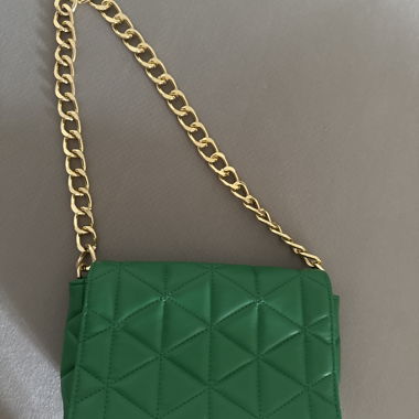 Petite pochette à chaîne verte