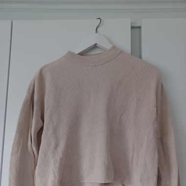 Beiger Cropped Pullover