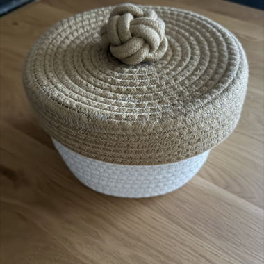 Woven storage basket
