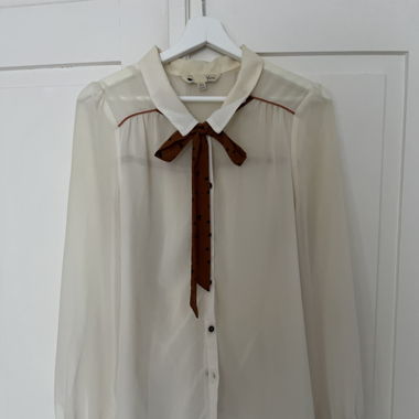 🌟 Adorable Transparent Londinese Shirt 