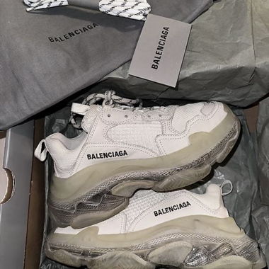 Balenciaga Tripple S