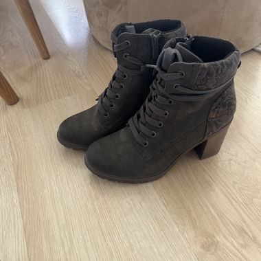 Bottes