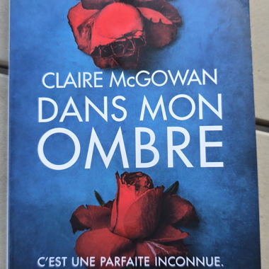 "Dans mon ombre" - C. McGOWAN