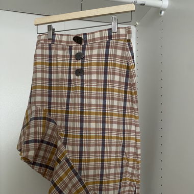 Jupe Zara à carreaux asymétrique 