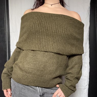 Kaki sweater