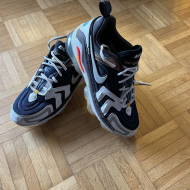 Nike Air Vapormax Evo Sneaker EUR 42,5