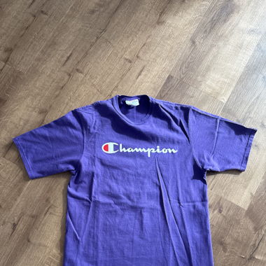 Champion T-Shirt