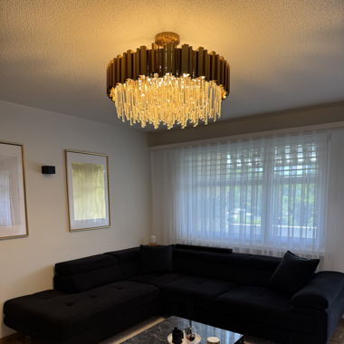 Moderne, gepflegte Couch in Top-Zustand